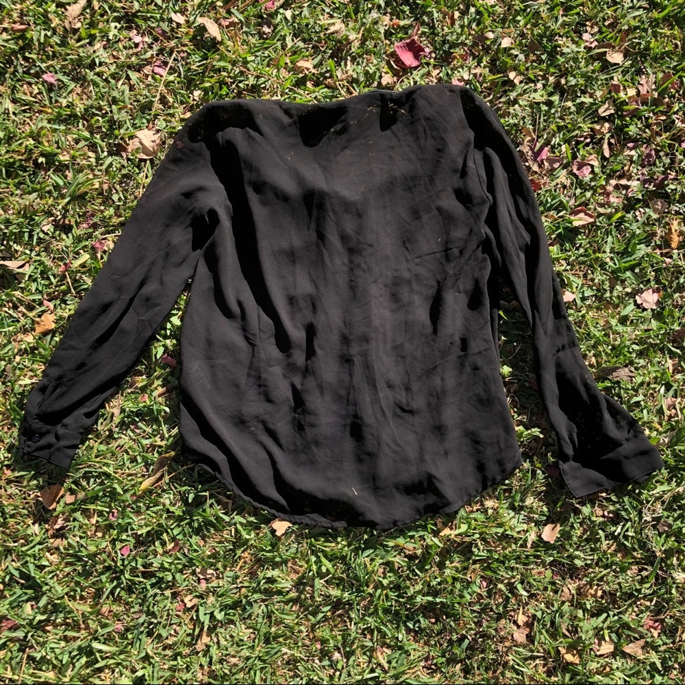 Button up - Picture 2 of 7